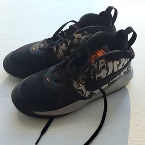 Boys Nike sneakers